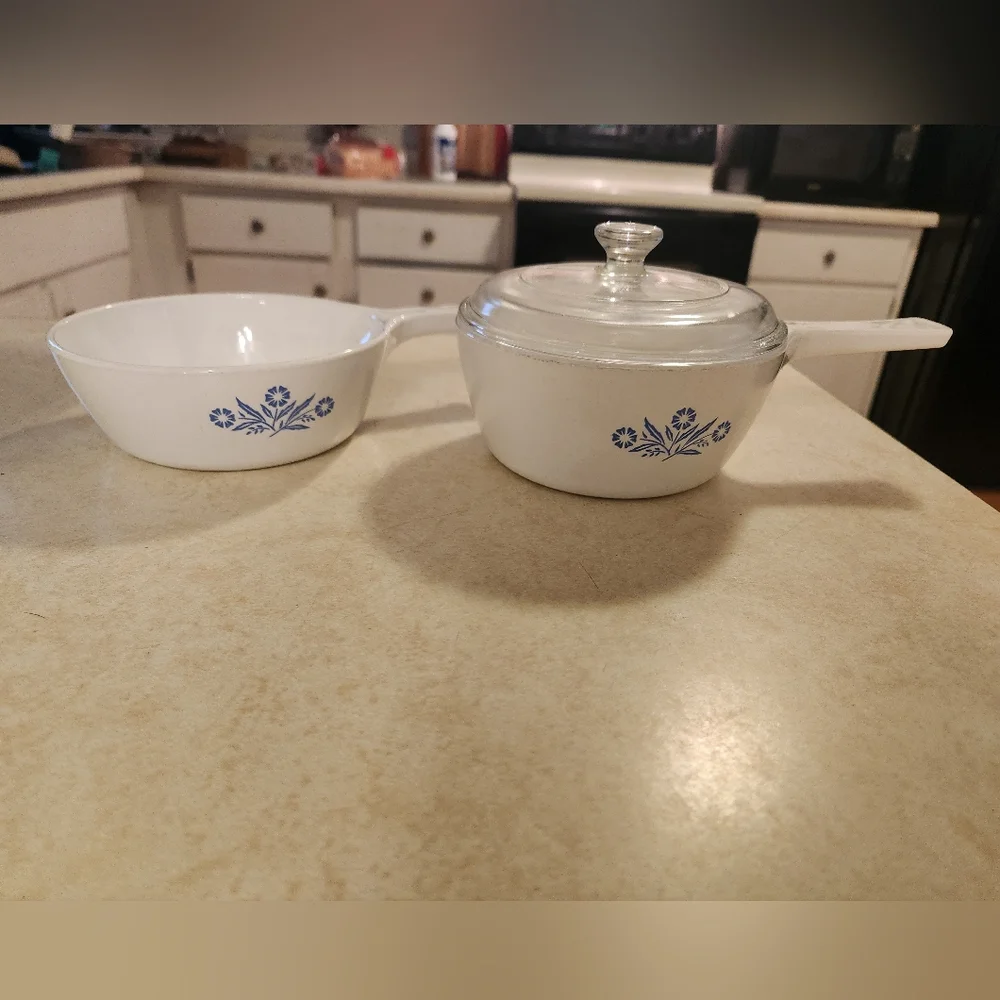 Vintage Corningware set‎